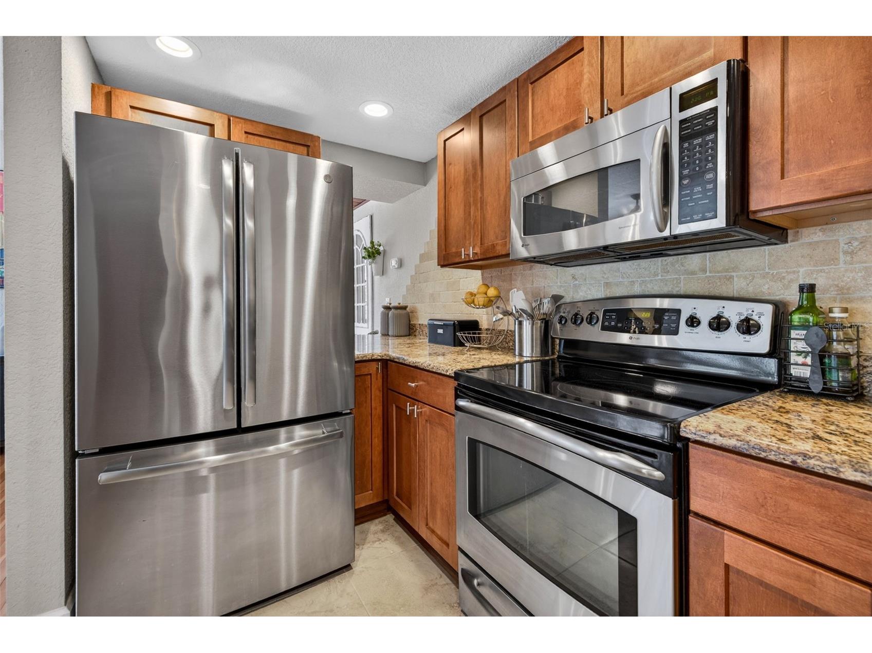 210 22nd Avenue NE #12 Saint Petersburg FL 33704 TB8508559 image9