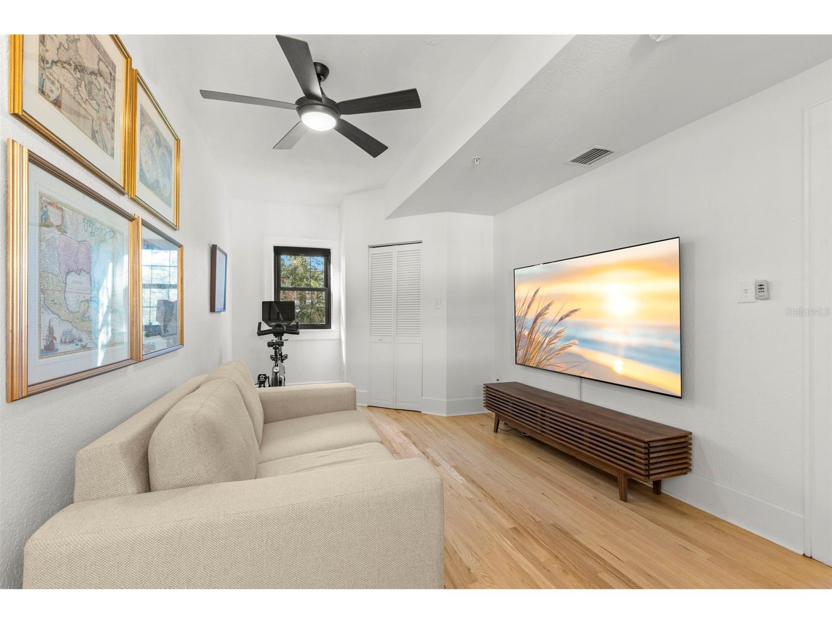 210 22nd Avenue NE #15 Saint Petersburg FL 33704 TB8466730 image22
