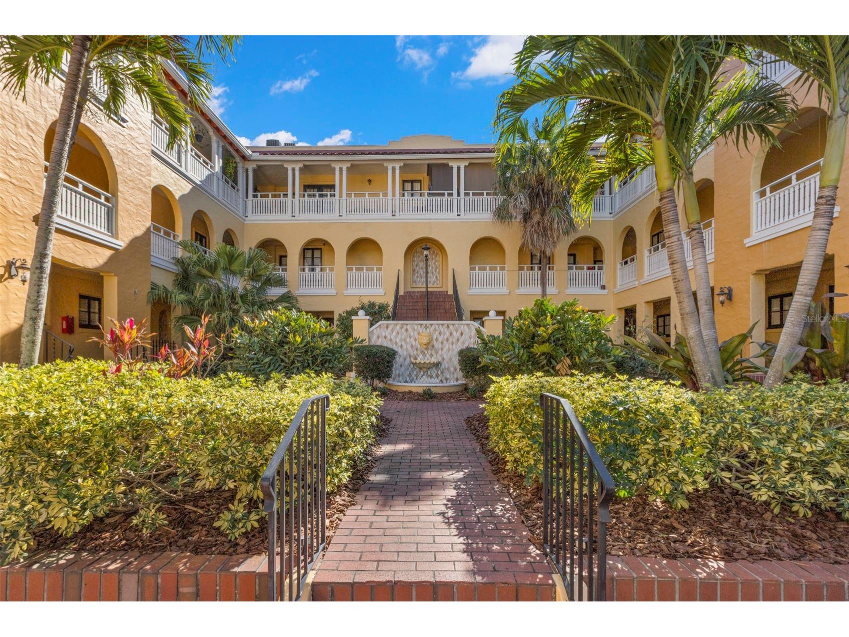 210 22nd Avenue NE #15 Saint Petersburg FL 33704 TB8466730 image31