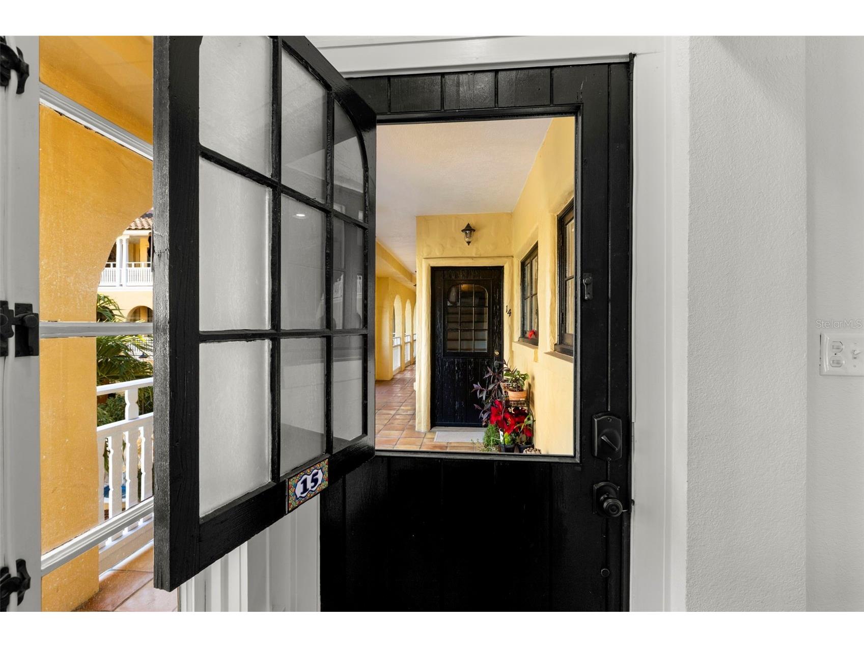 210 22nd Avenue NE #15 Saint Petersburg FL 33704 TB8466730 image32