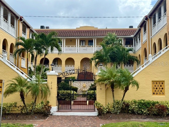 210 22nd Avenue NE #2 Saint Petersburg FL 33704 TB8435507 image2