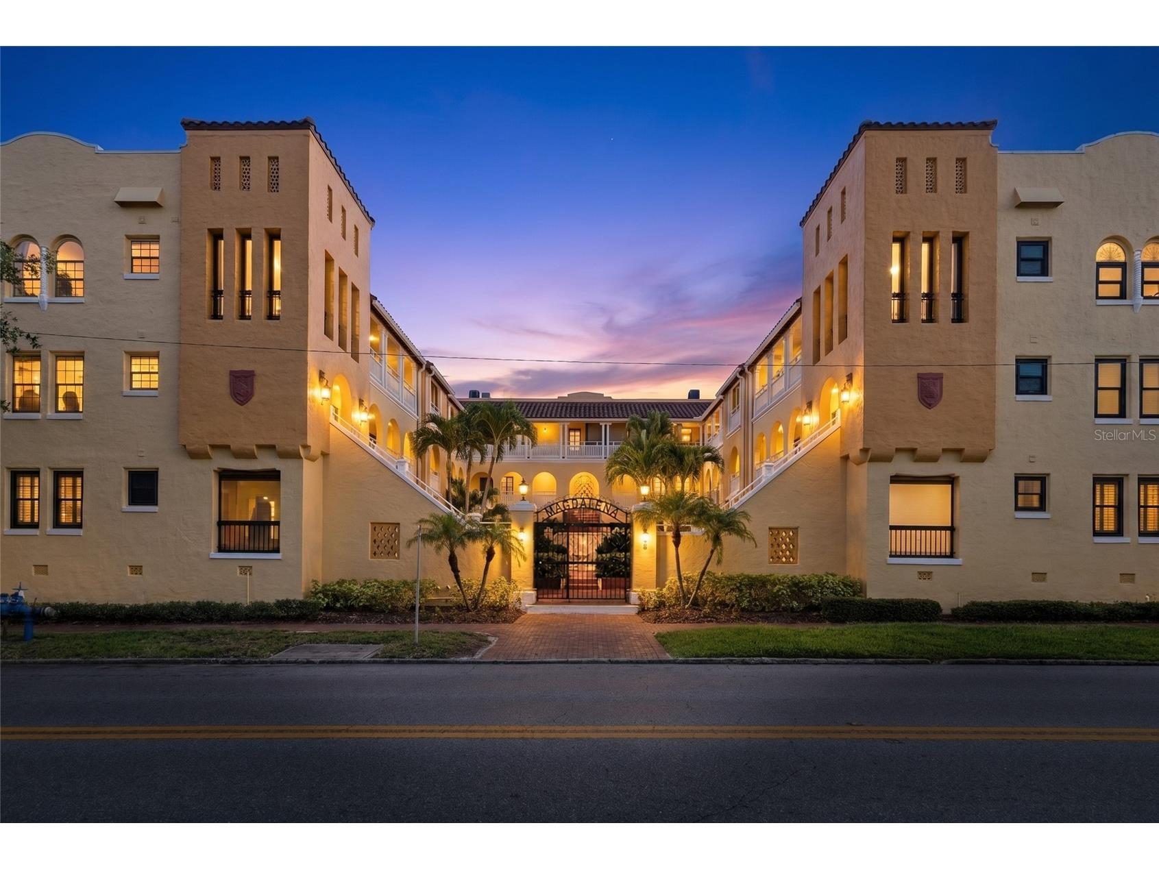210 22nd Avenue NE #6 Saint Petersburg FL 33704 TB8508843 image1