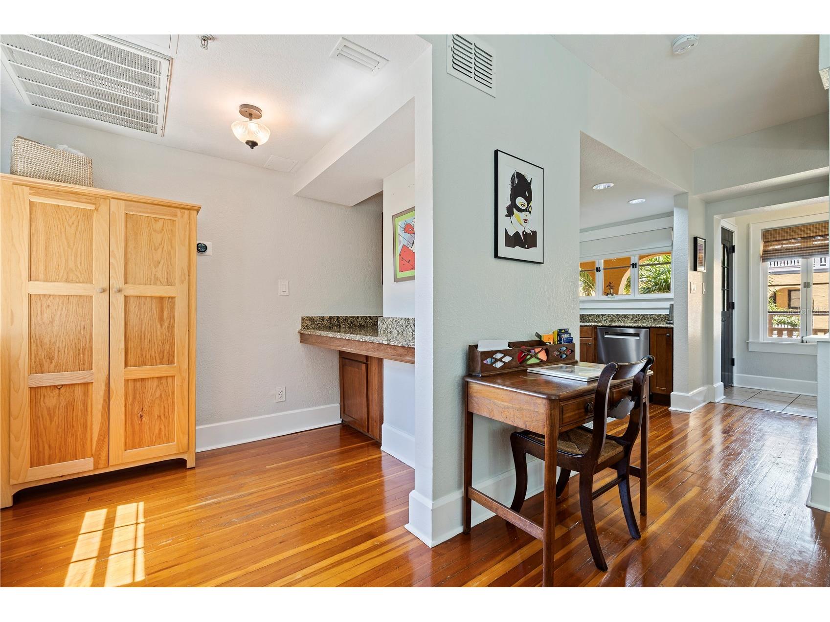 210 22nd Avenue NE #6 Saint Petersburg FL 33704 TB8508843 image17