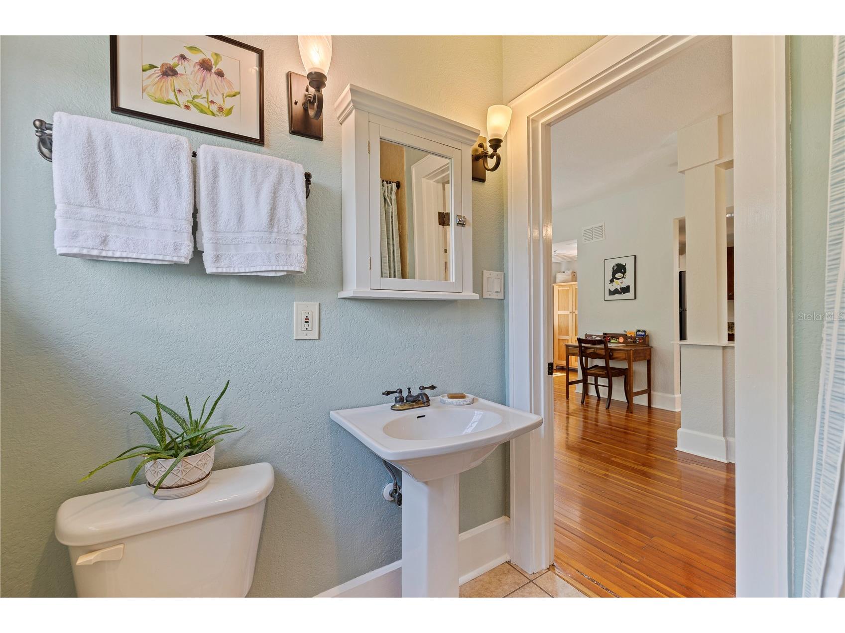 210 22nd Avenue NE #6 Saint Petersburg FL 33704 TB8508843 image22