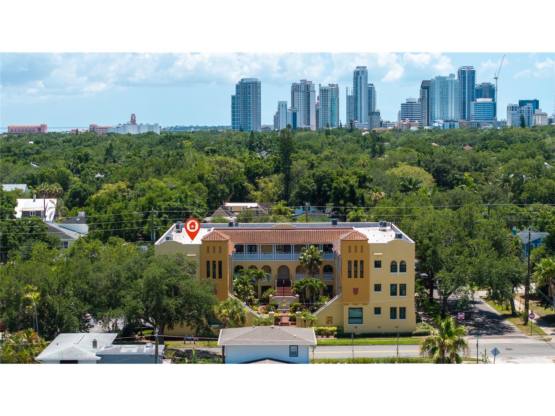 210 22nd Avenue NE #6 Saint Petersburg FL 33704 TB8508843 image3
