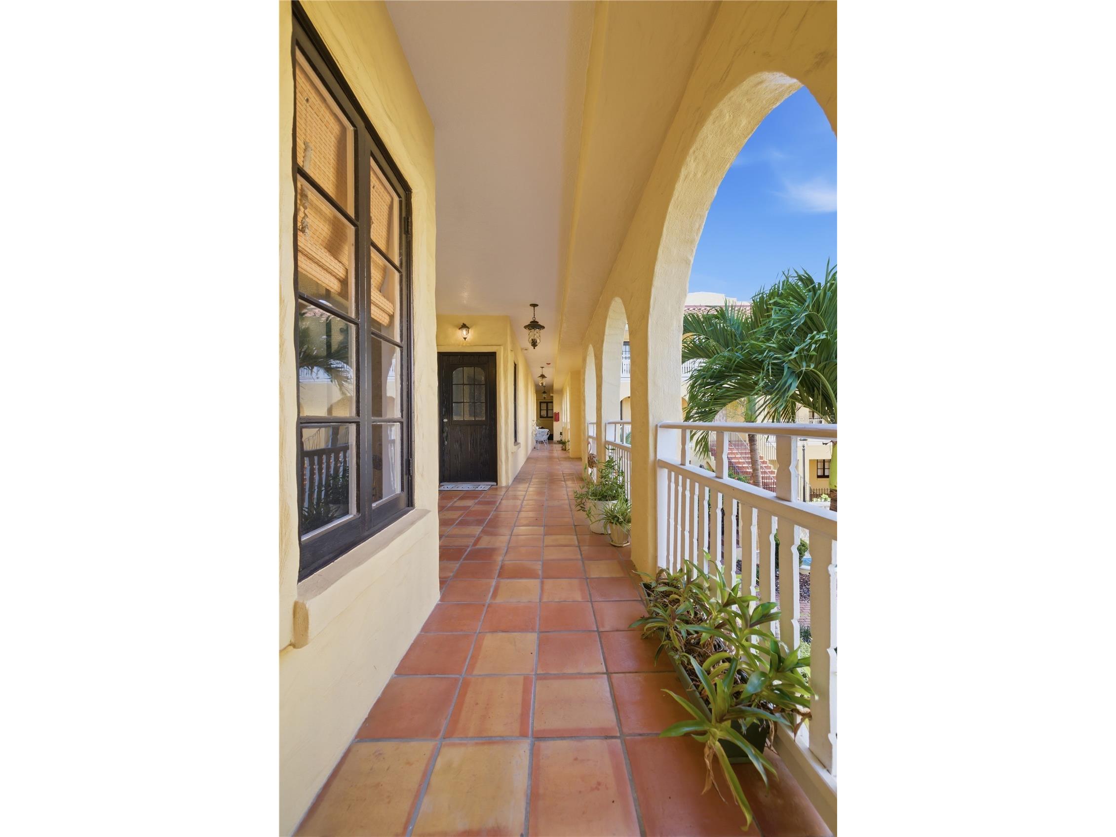 210 22nd Avenue NE #6 Saint Petersburg FL 33704 TB8508843 image38