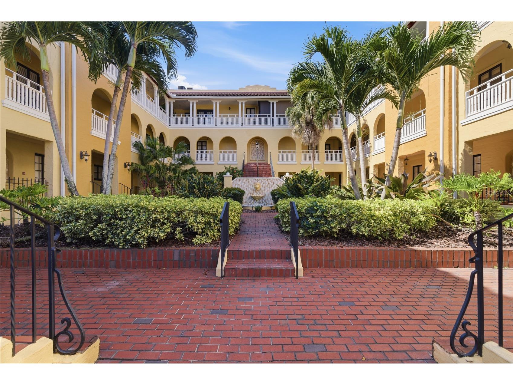 210 22nd Avenue NE #6 Saint Petersburg FL 33704 TB8508843 image5