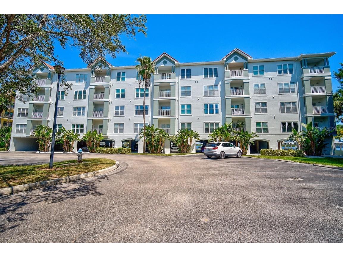 210 3rd Street W #8103 Bradenton FL 34205 - MANATEE RIVER A4592140 image1