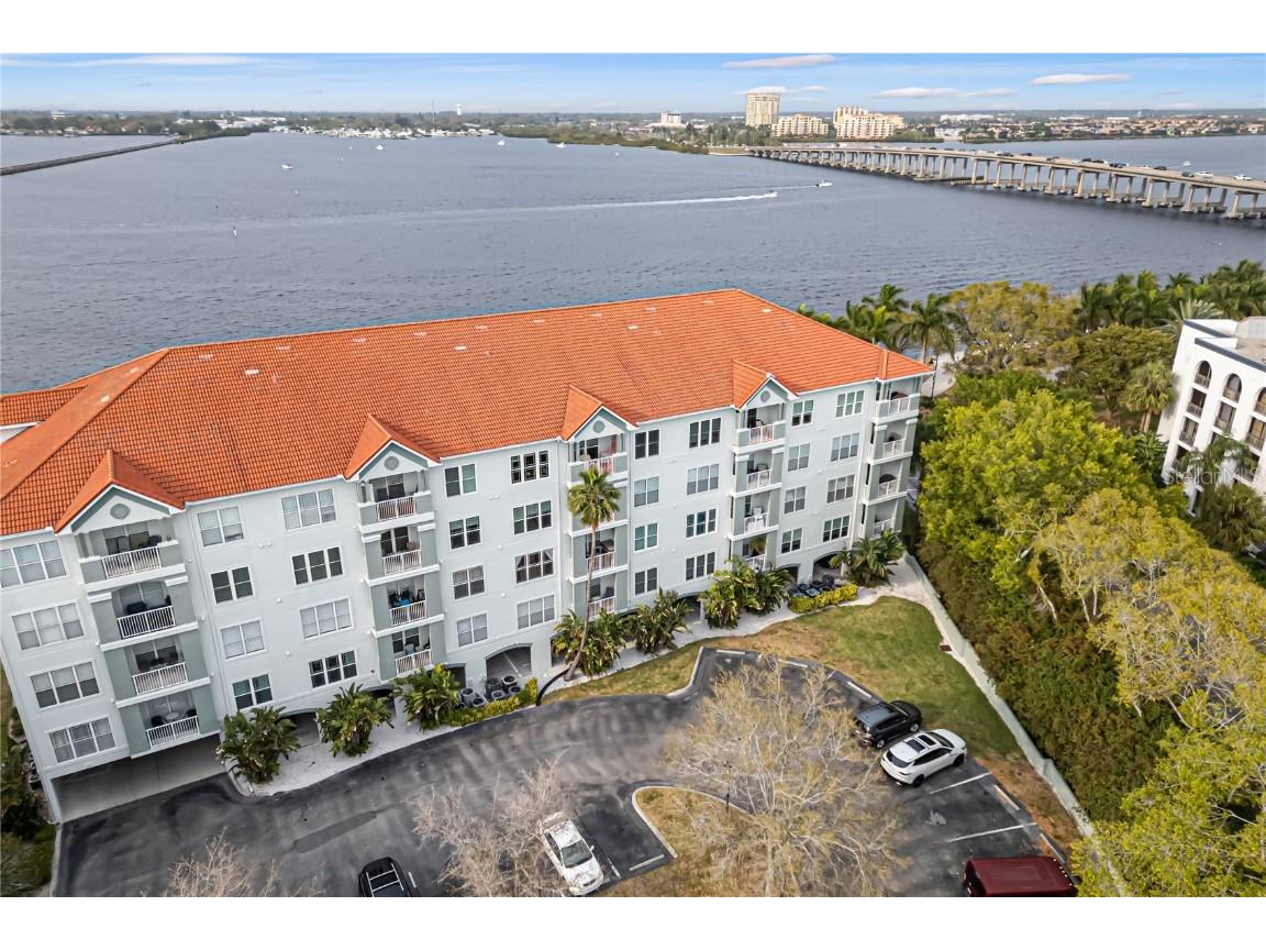 210 3rd Street W #8305 Bradenton FL 34205 - MANATEE RIVER A4601794 image1