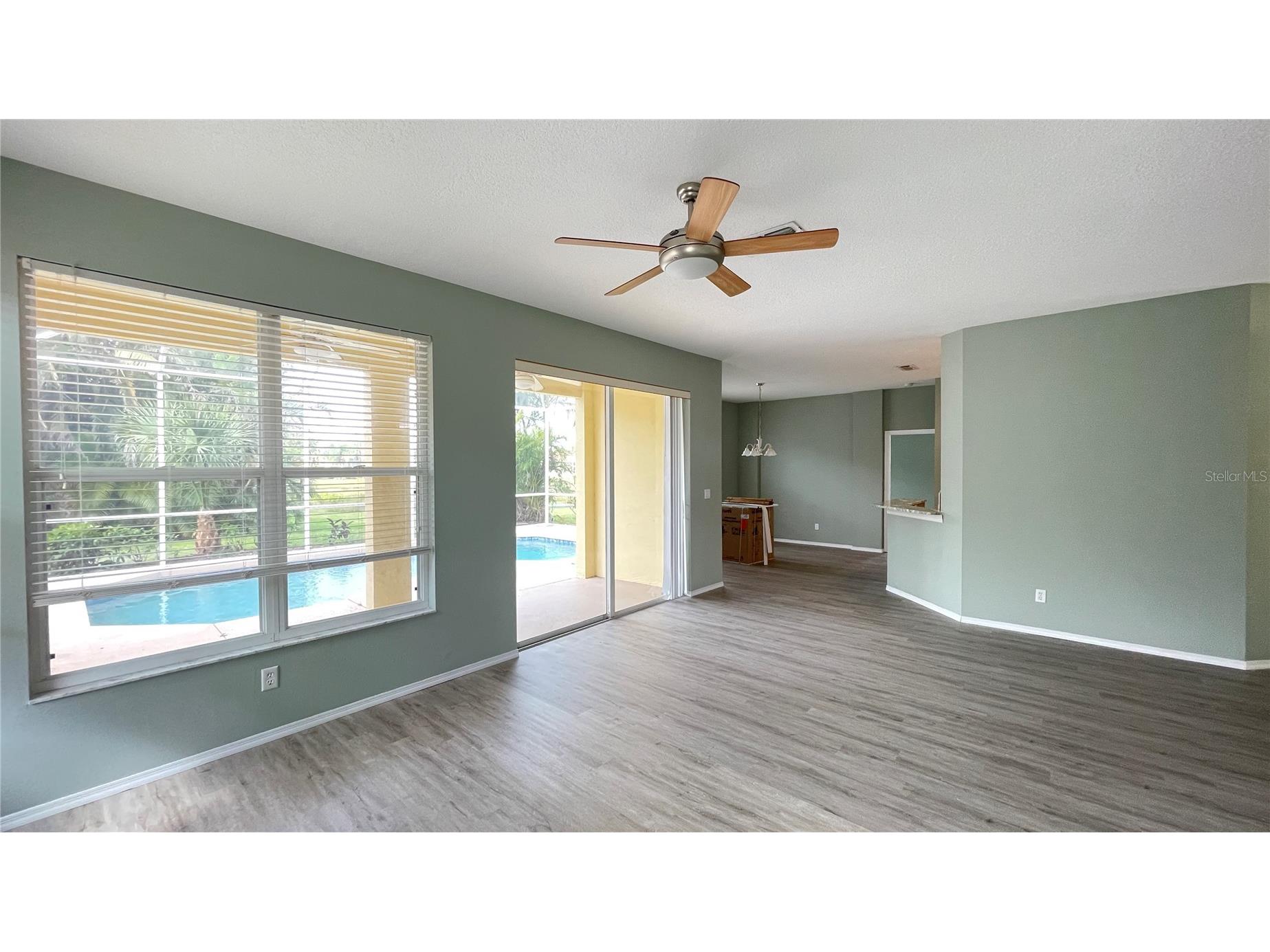 210 41st Street NE Bradenton FL 34208 A4690894 image5