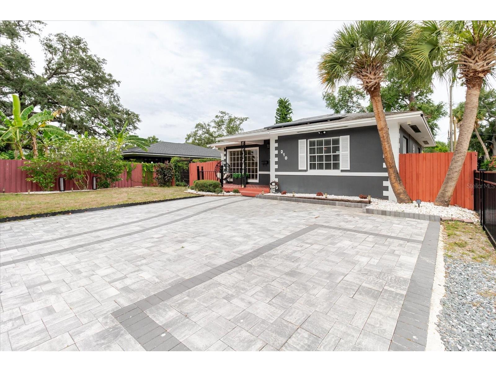 210 49th Street N Saint Petersburg FL 33710 TB8516656 image14