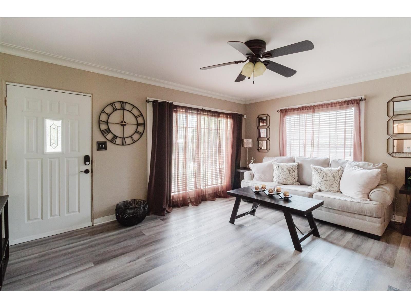210 49th Street N Saint Petersburg FL 33710 TB8516656 image17