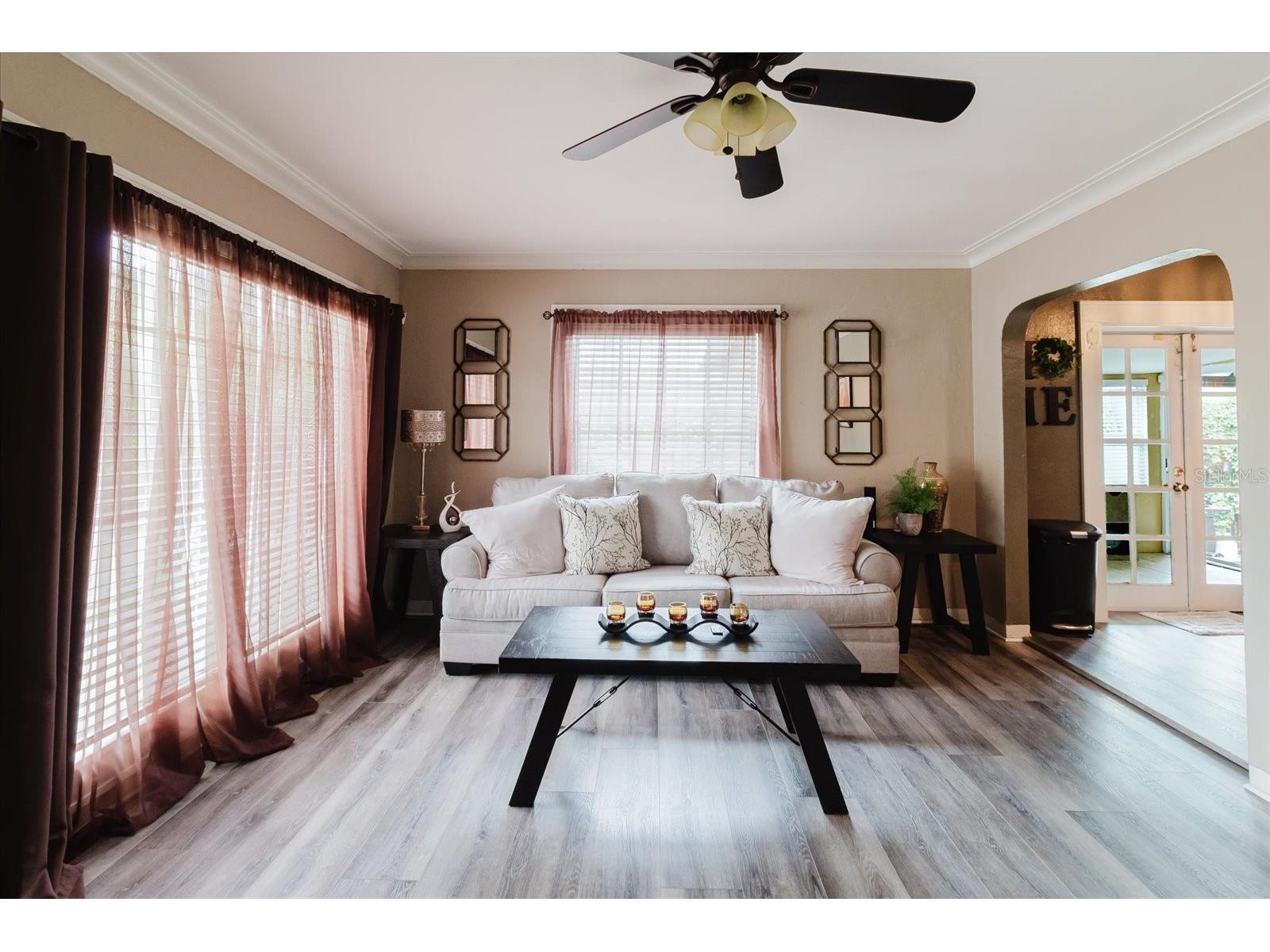 210 49th Street N Saint Petersburg FL 33710 TB8516656 image18