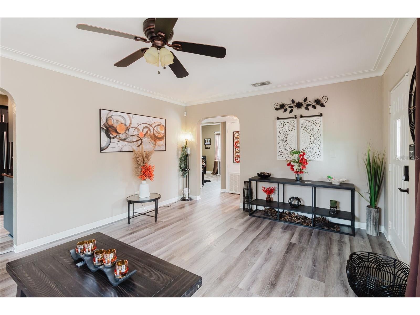210 49th Street N Saint Petersburg FL 33710 TB8516656 image21