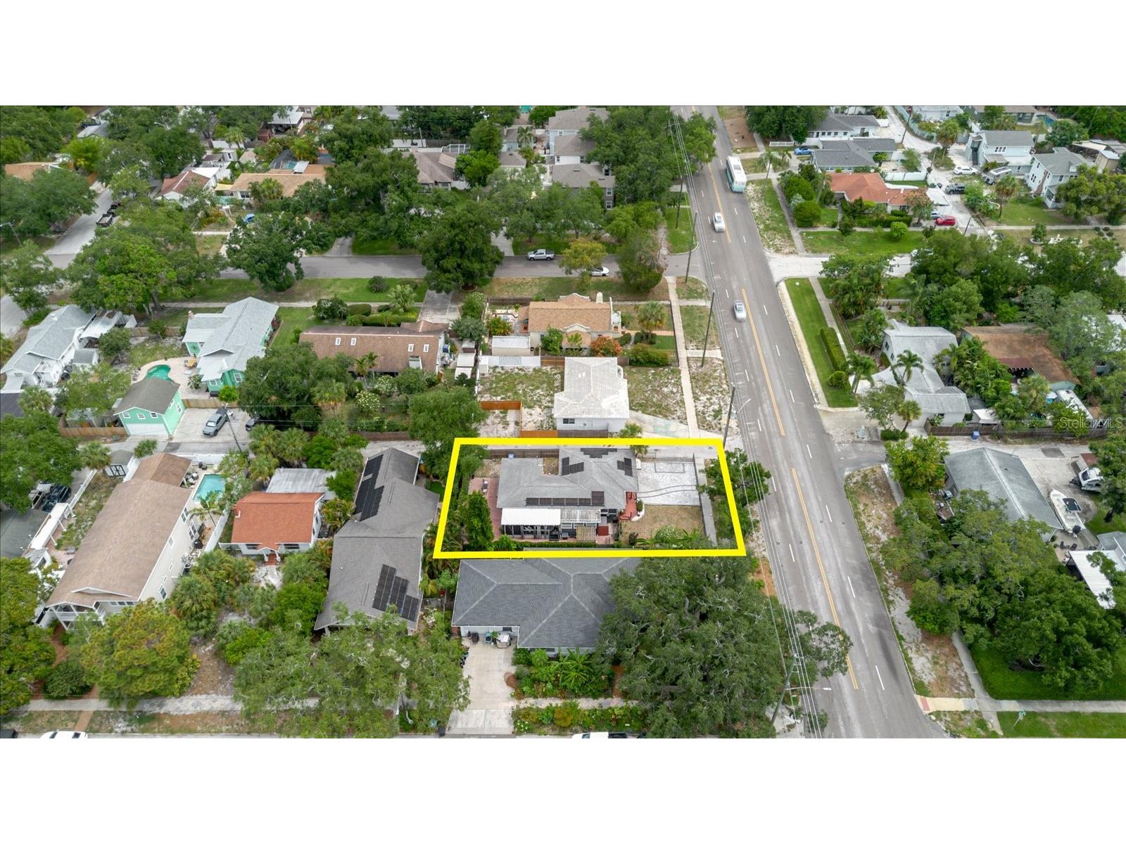 210 49th Street N Saint Petersburg FL 33710 TB8516656 image87