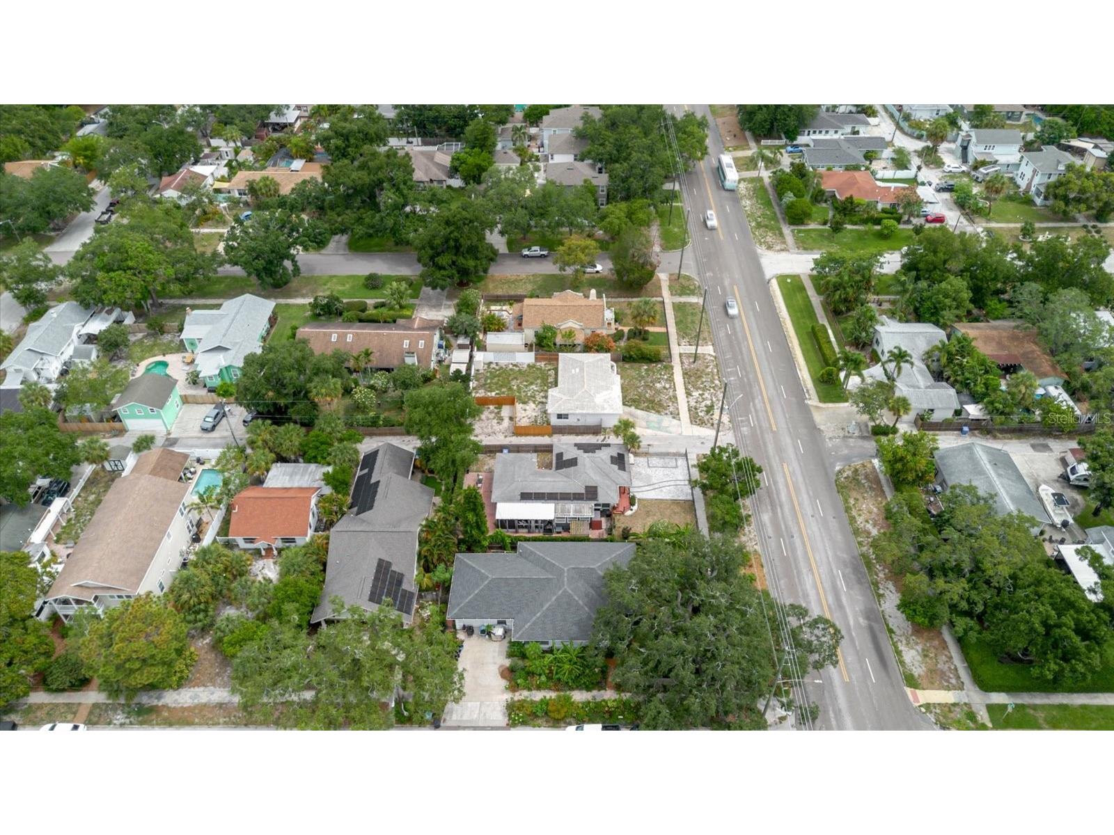 210 49th Street N Saint Petersburg FL 33710 TB8516656 image88