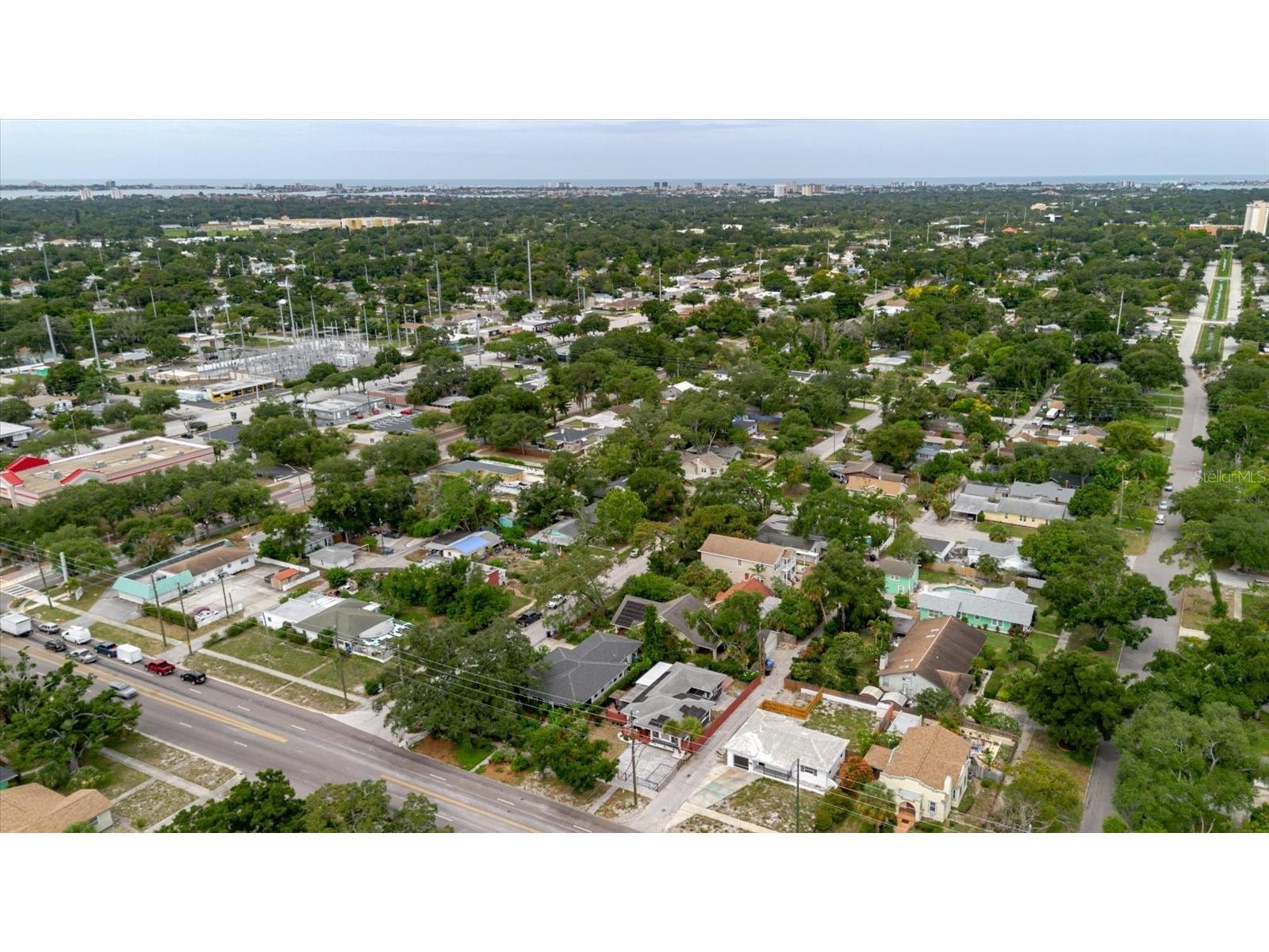 210 49th Street N Saint Petersburg FL 33710 TB8516656 image93