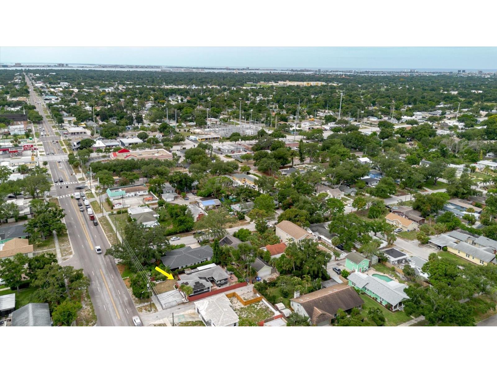 210 49th Street N Saint Petersburg FL 33710 TB8516656 image94
