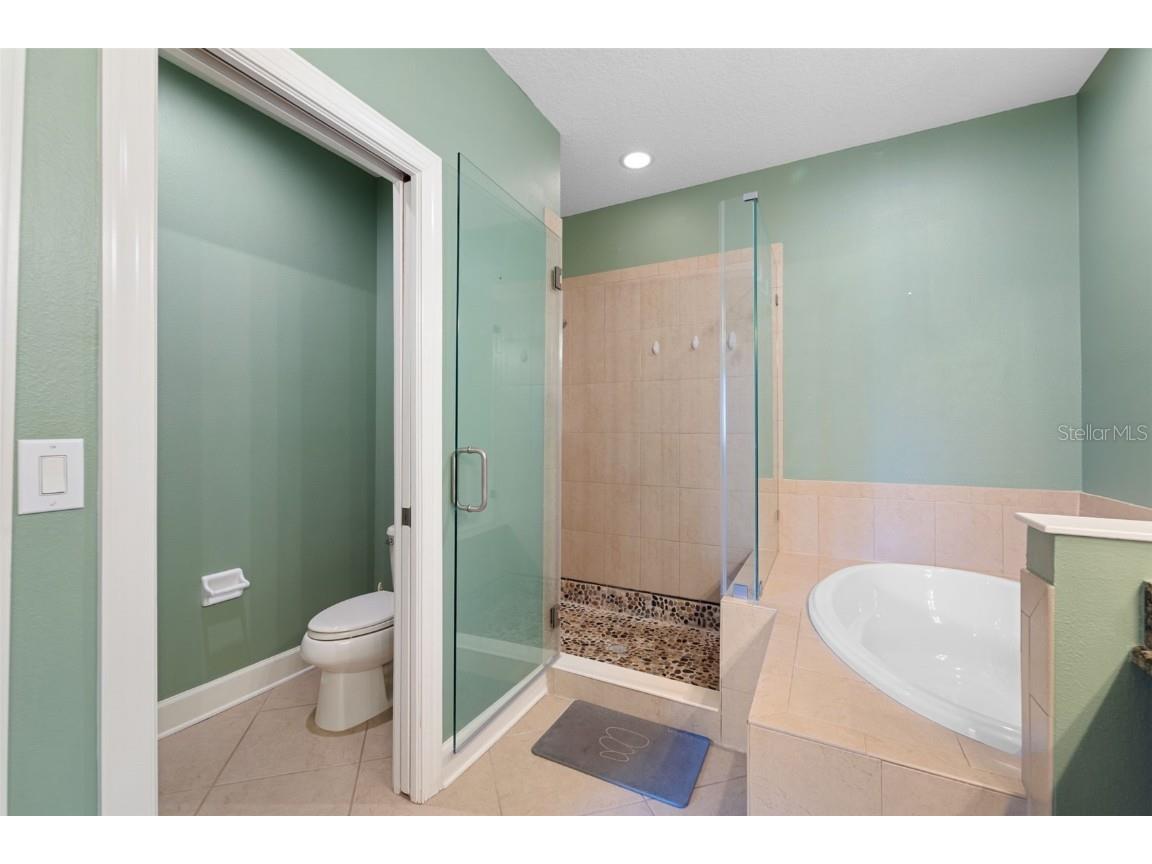 210 50th Avenue N Saint Petersburg FL 33703 TB8416392 image10