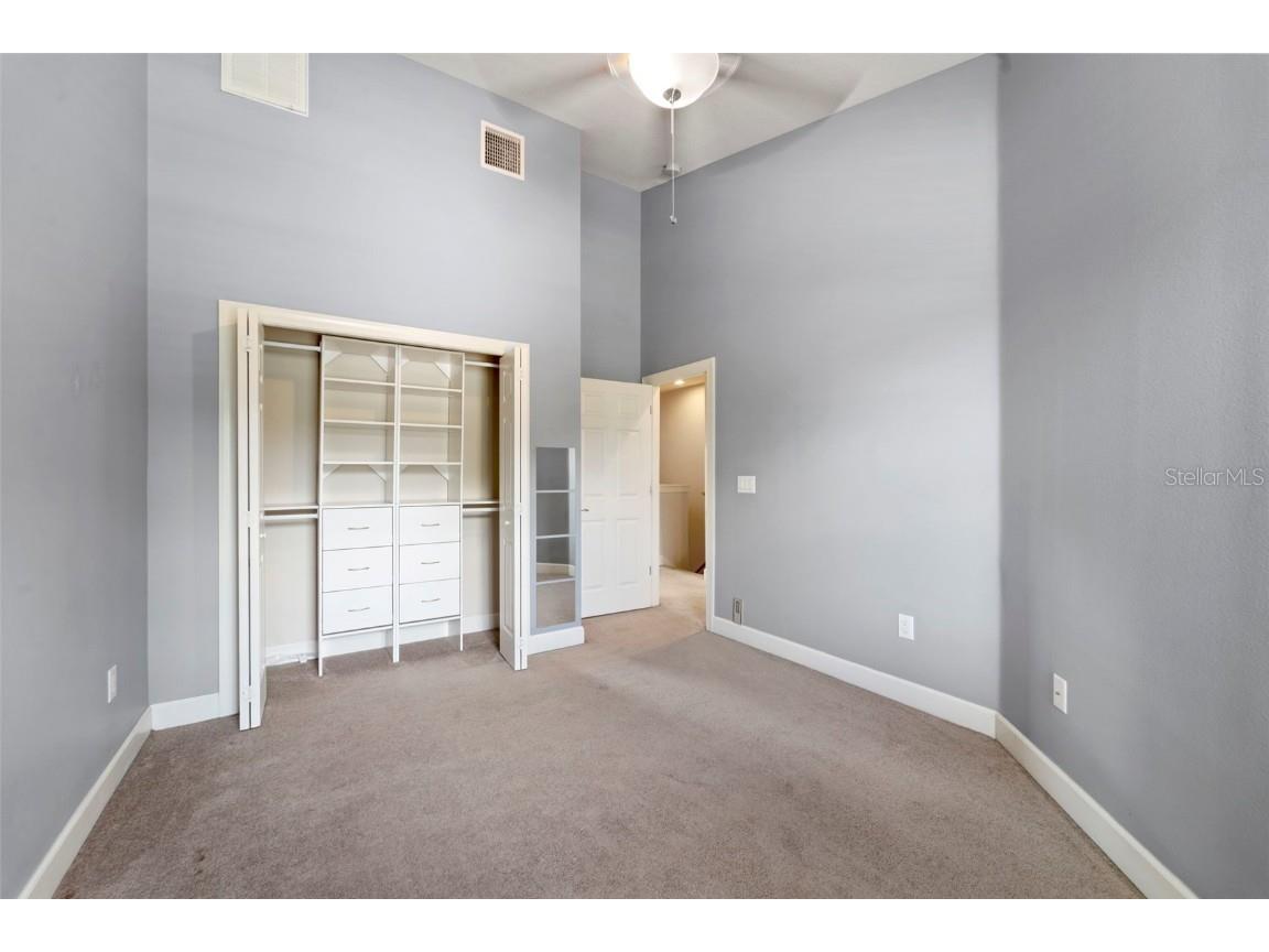 210 50th Avenue N Saint Petersburg FL 33703 TB8416392 image13