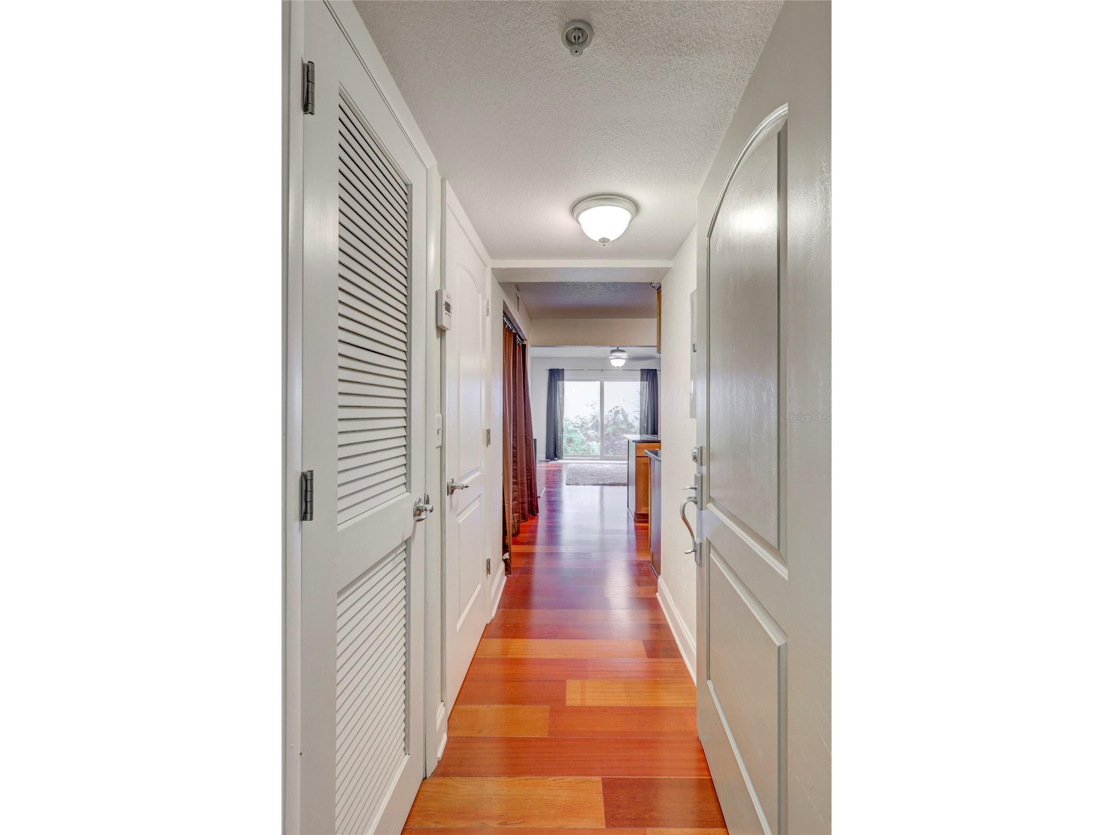 210 5th Avenue S #107 Saint Petersburg FL 33701 TB8508311 image4