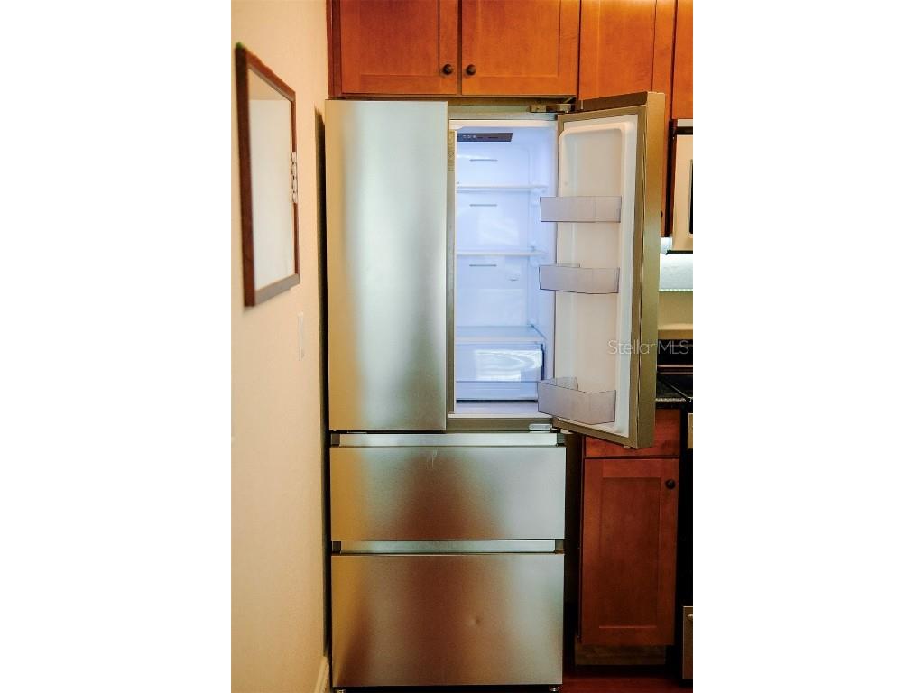 210 5th Avenue S #209 Saint Petersburg FL 33701 TB8391677 image12