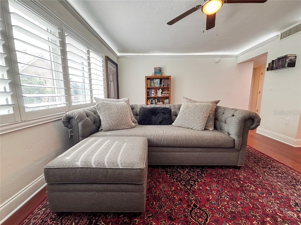 210 5th Avenue S #209 Saint Petersburg FL 33701 TB8391677 image15