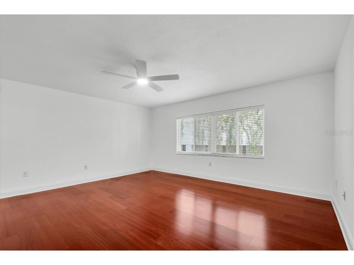 210 5th Avenue S #402 Saint Petersburg FL 33701 - TAMPA BAY TB8449429 image8