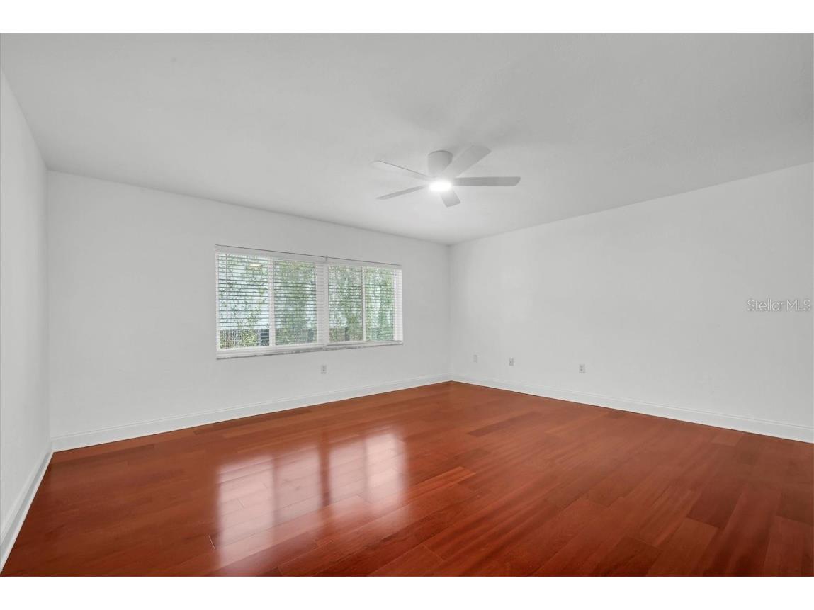 210 5th Avenue S #402 Saint Petersburg FL 33701 - TAMPA BAY TB8449429 image9