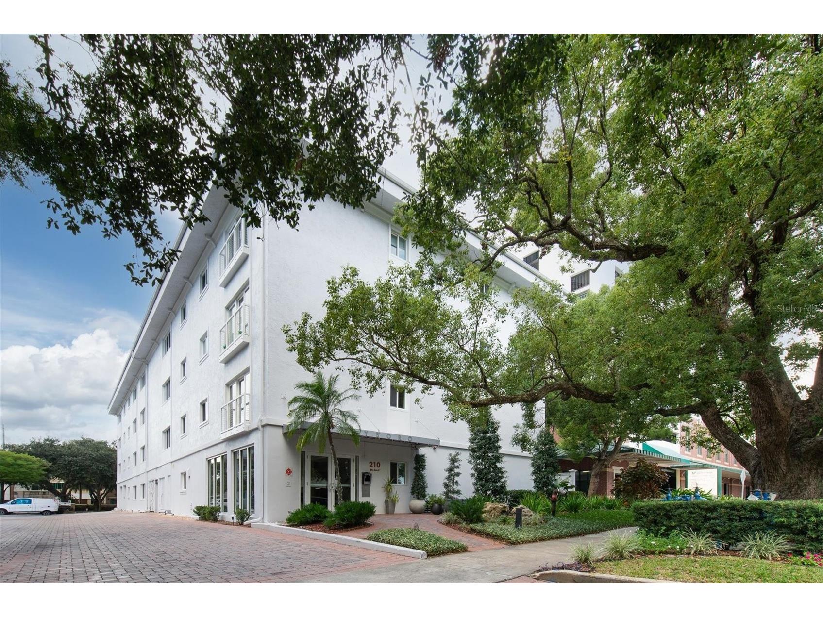 210 5th Avenue S #403 Saint Petersburg FL 33701 - TAMPA BAY TB8449756 image36