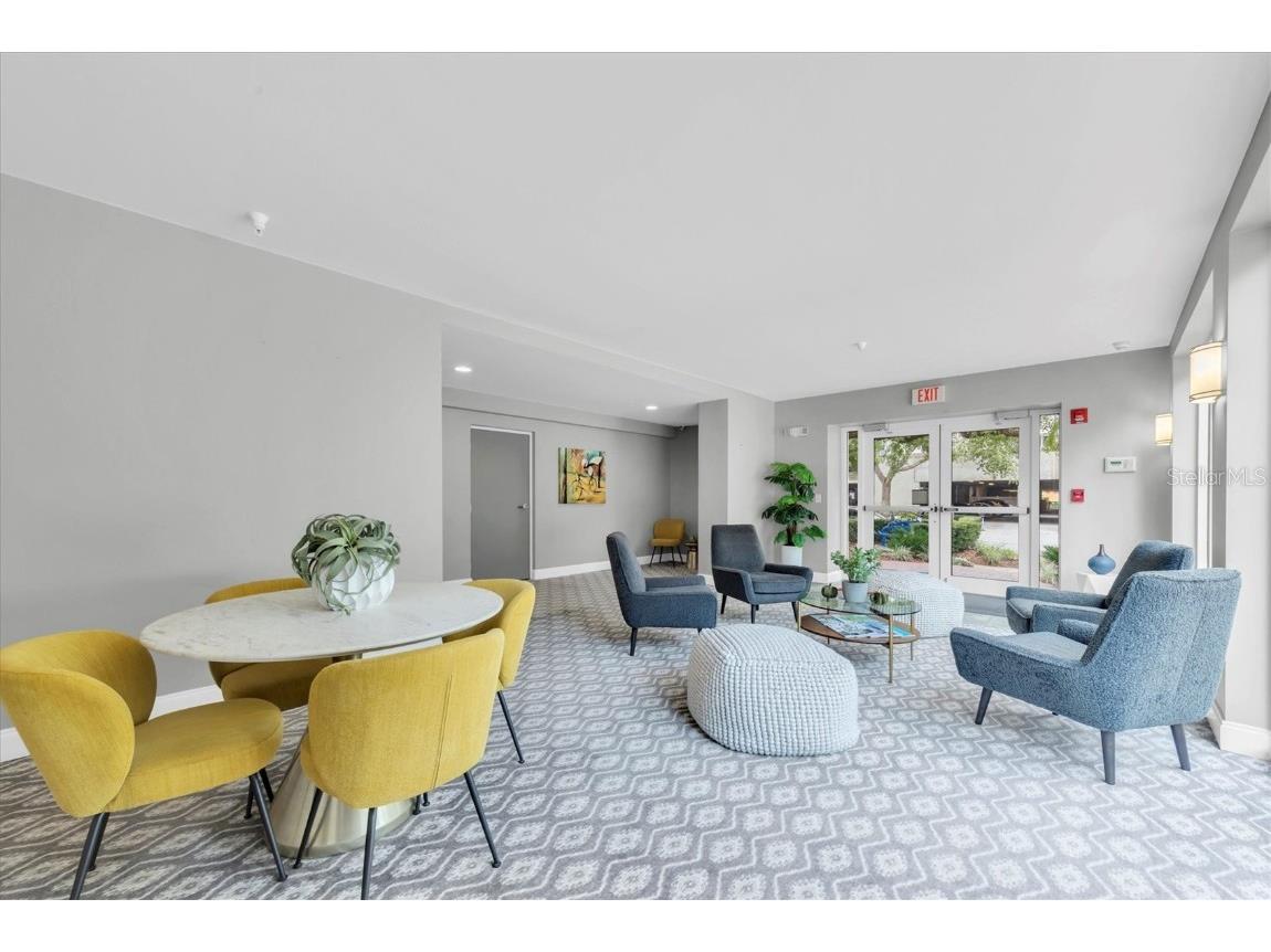 210 5th Avenue S #403 Saint Petersburg FL 33701 - TAMPA BAY TB8449756 image4