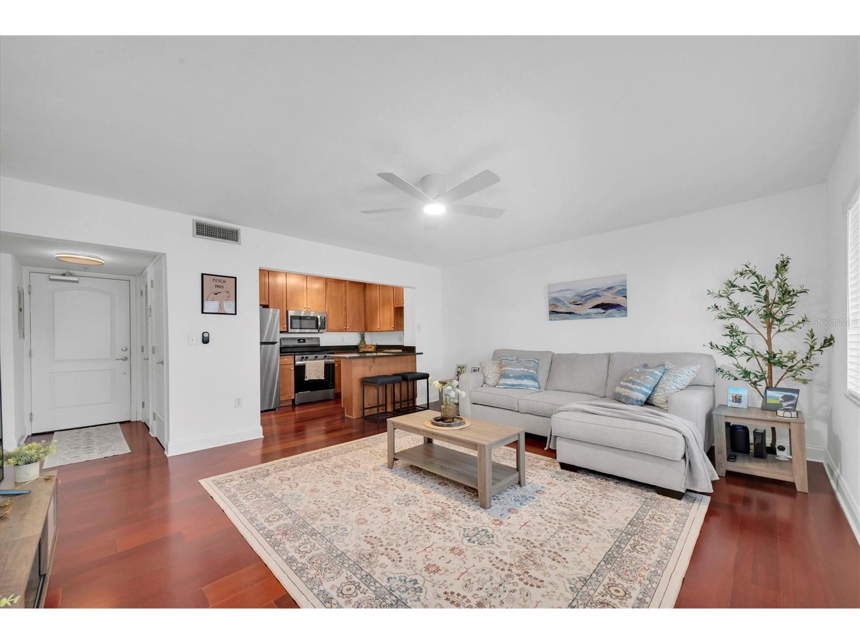 210 5th Avenue S #404 Saint Petersburg FL 33701 - TAMPA BAY TB8518713 image5