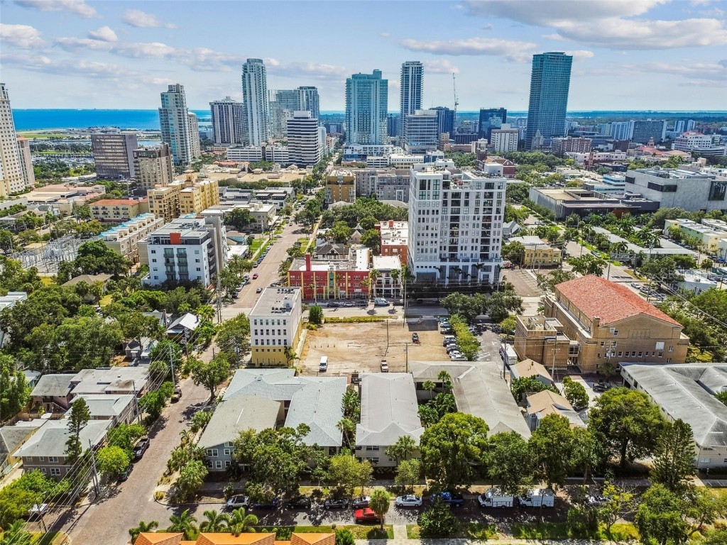 210 6th Avenue N #9 Saint Petersburg FL 33701 TB8441349 image18