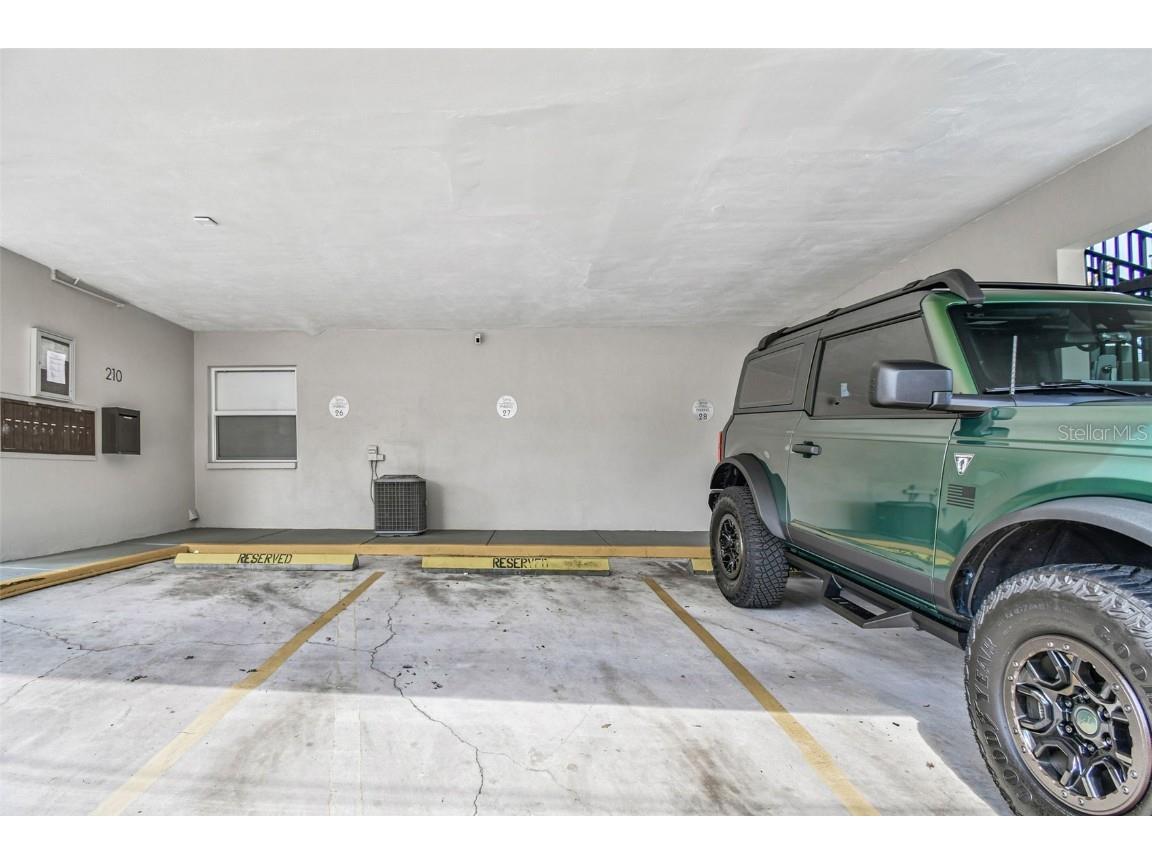 210 6th Avenue N #9 Saint Petersburg FL 33701 TB8441349 image28