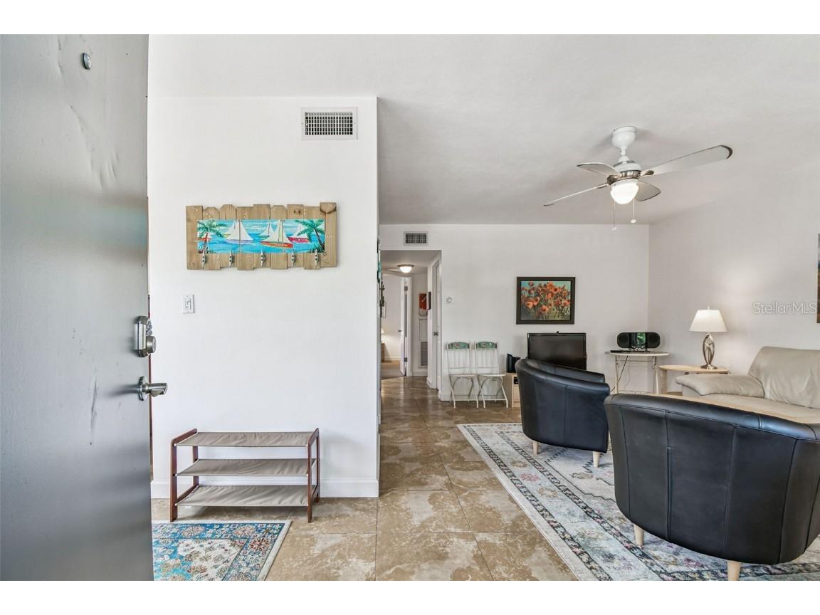 210 6th Avenue N #9 Saint Petersburg FL 33701 TB8441349 image7