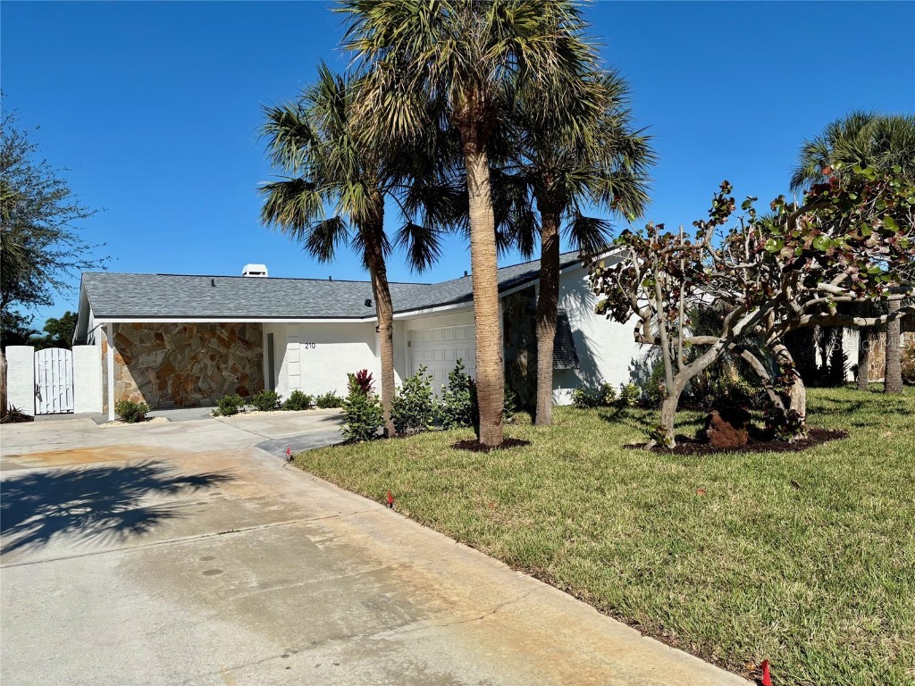 210 73rd Street NW Bradenton FL 34209 A4643849 image1