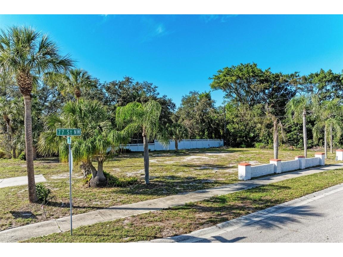 210 77th Street NW Bradenton FL 34209 A4596084 image6