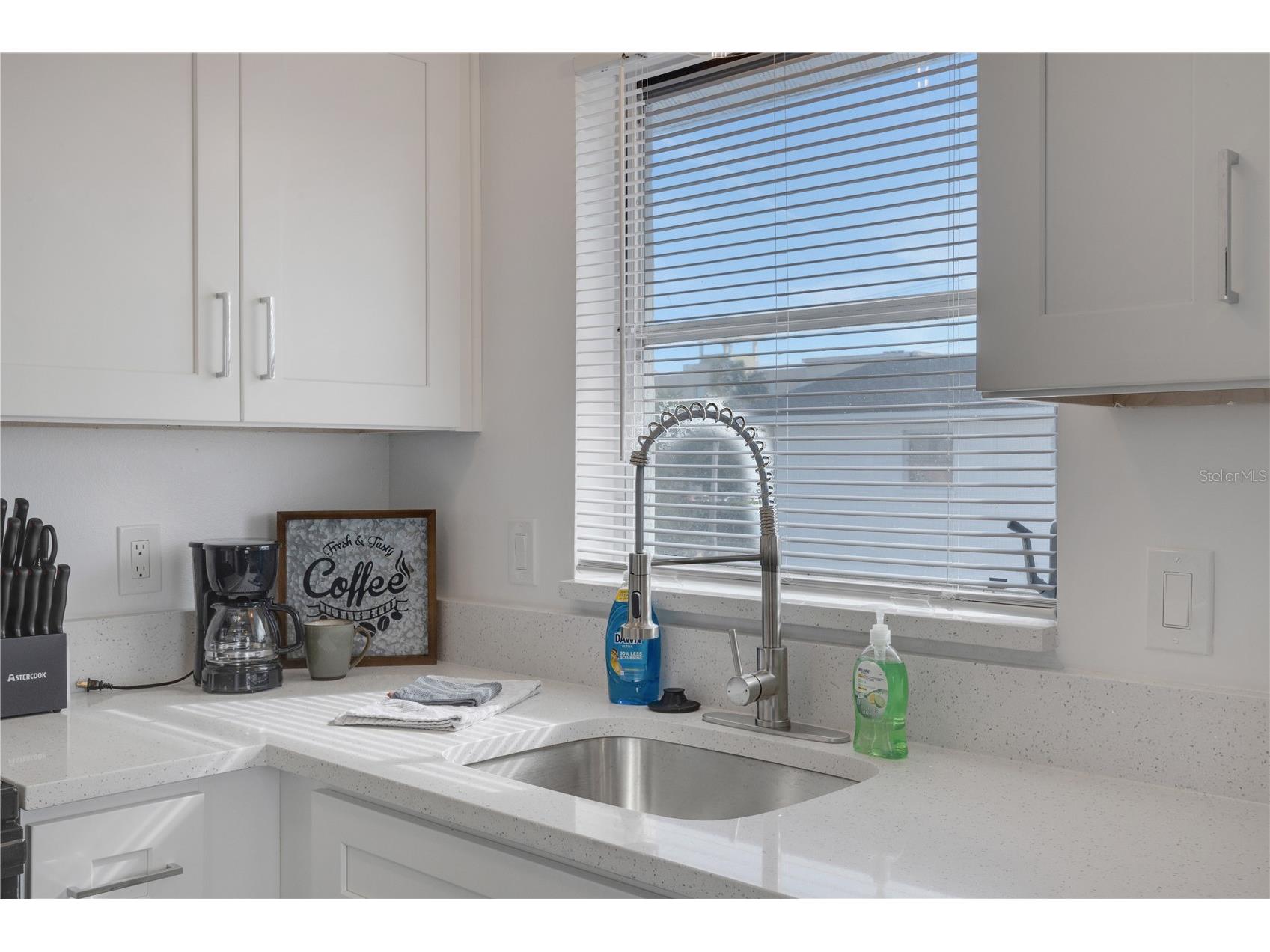 210 Albee Road W Nokomis FL 34275 A4673788 image15