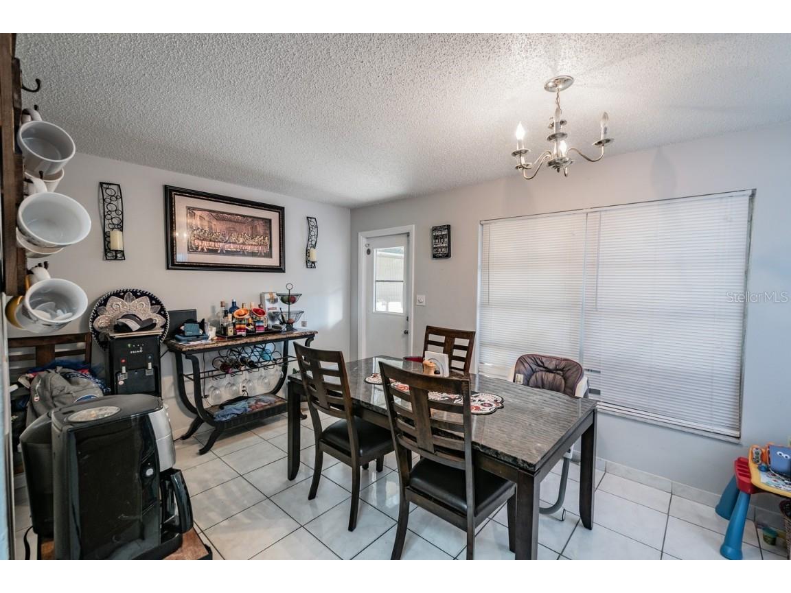 210 Amherst Avenue #100 Sarasota FL 34232 A4662960 image18