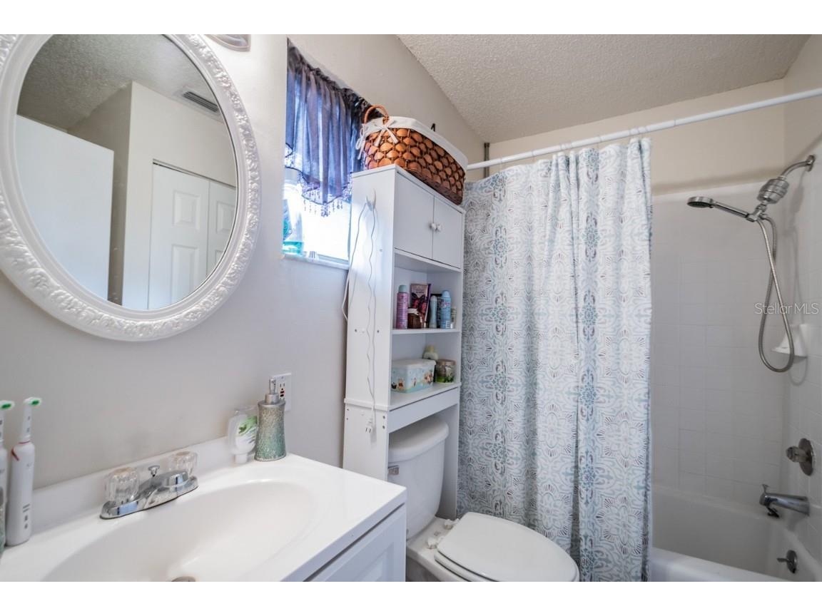 210 Amherst Avenue #100 Sarasota FL 34232 A4662960 image23