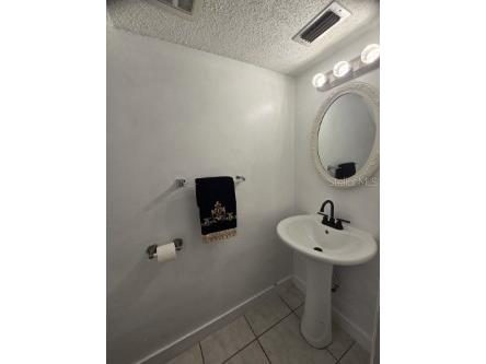 210 Amherst Avenue #100 Sarasota FL 34232 A4689645 image7