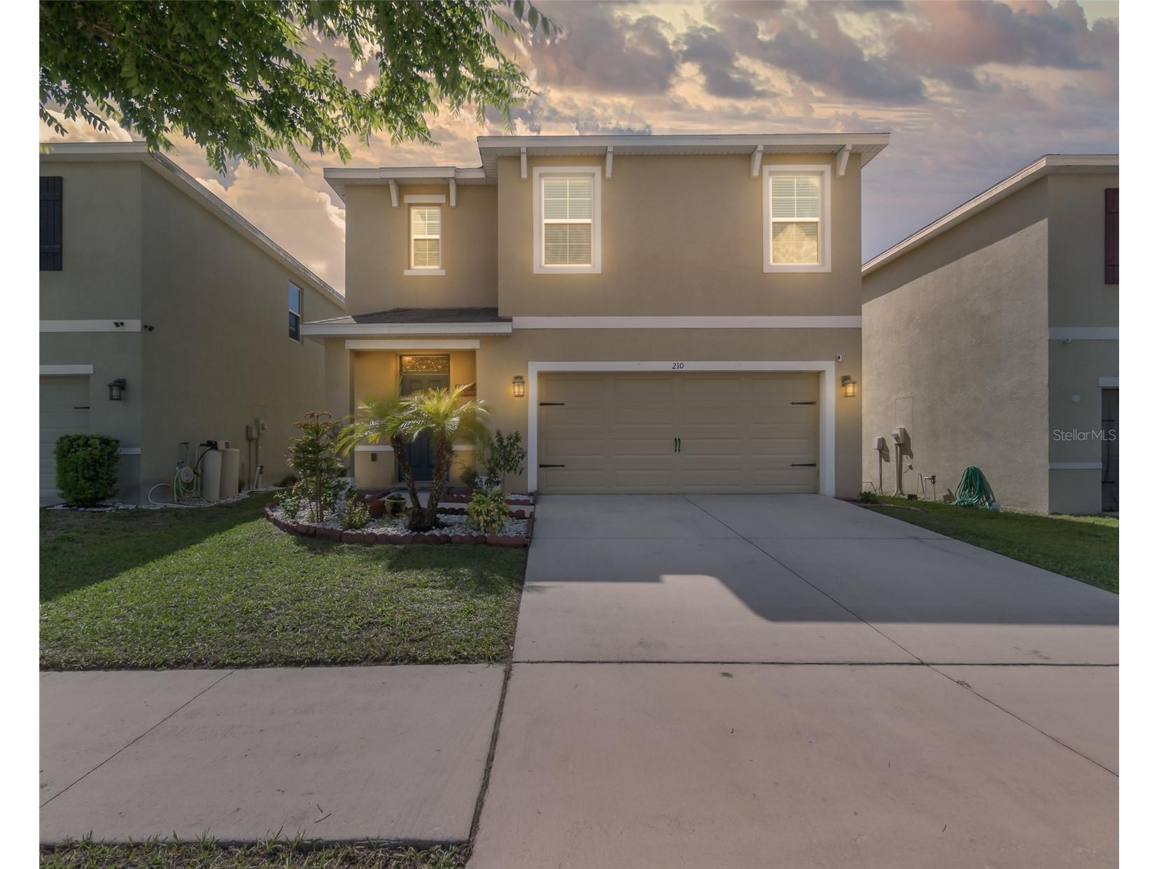 210 Cinnamon Bark Place Valrico FL 33594 TB8492845 image1