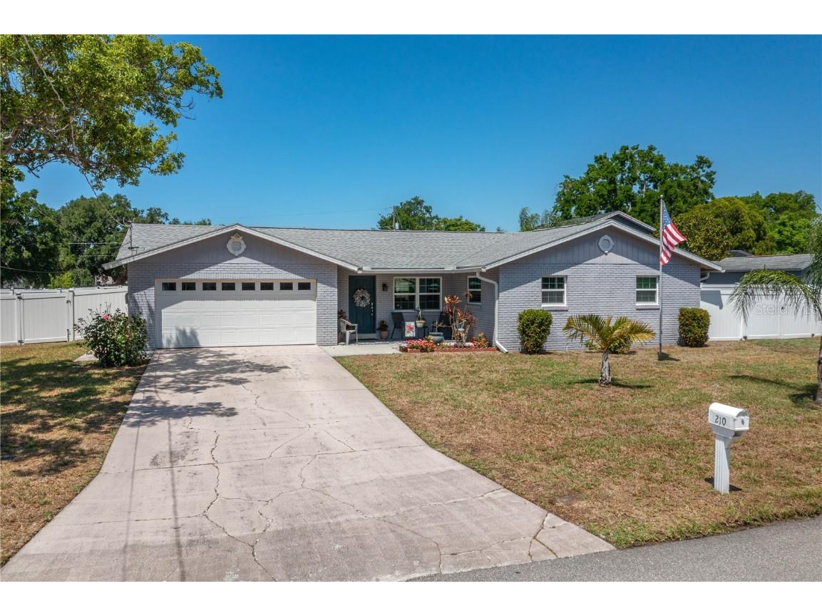 210 Citrus Drive Winter Haven FL 33884 P4934473 image1
