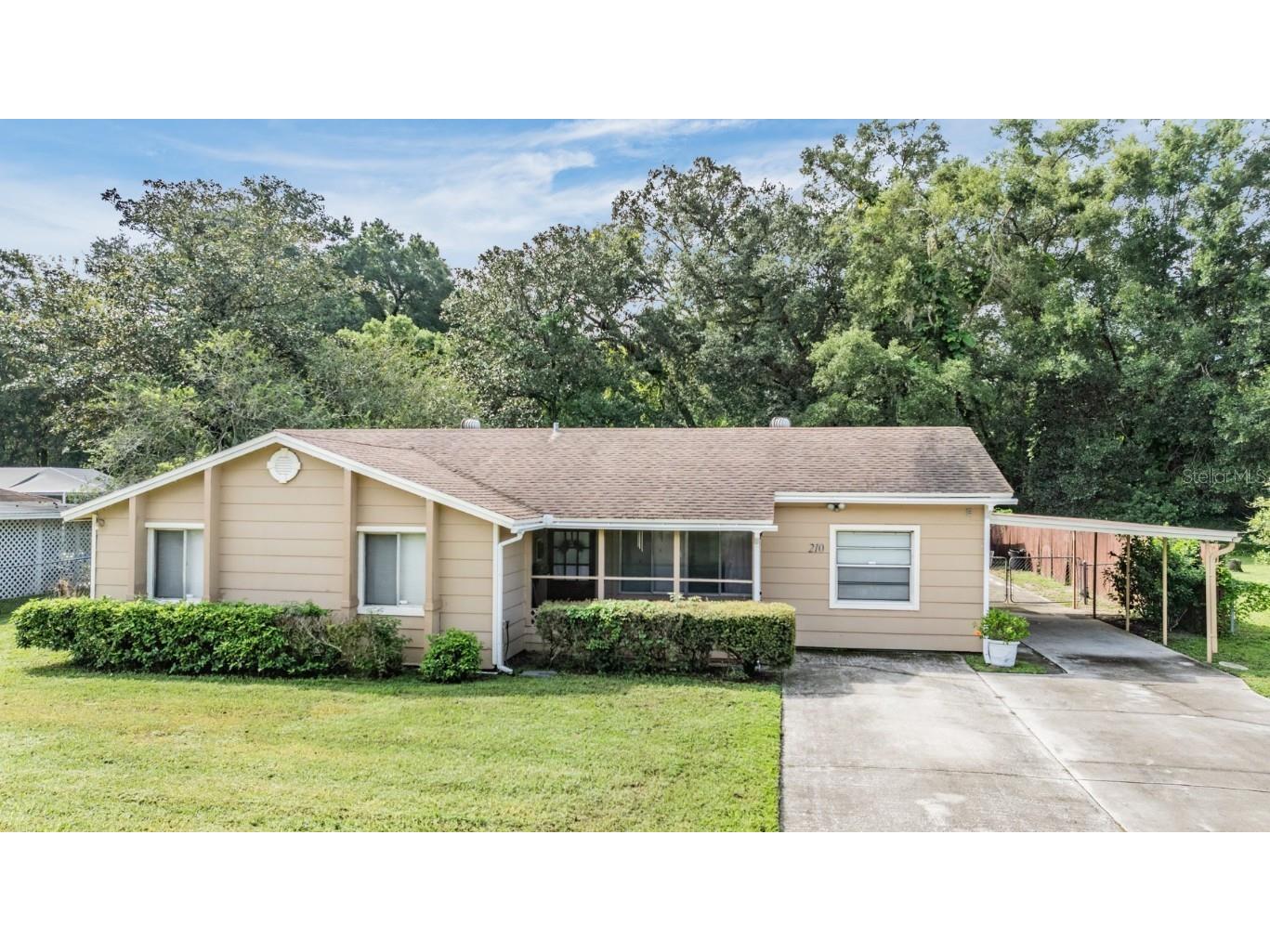 210 Claire Drive Seffner FL 33584 TB8306465 image1
