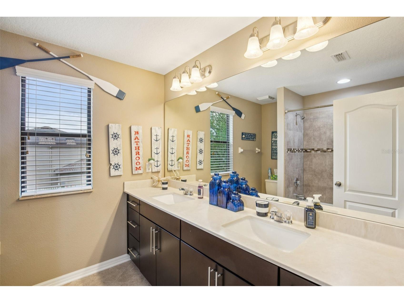 210 Dakota Hill Drive Seffner FL 33584 TB8495405 image39