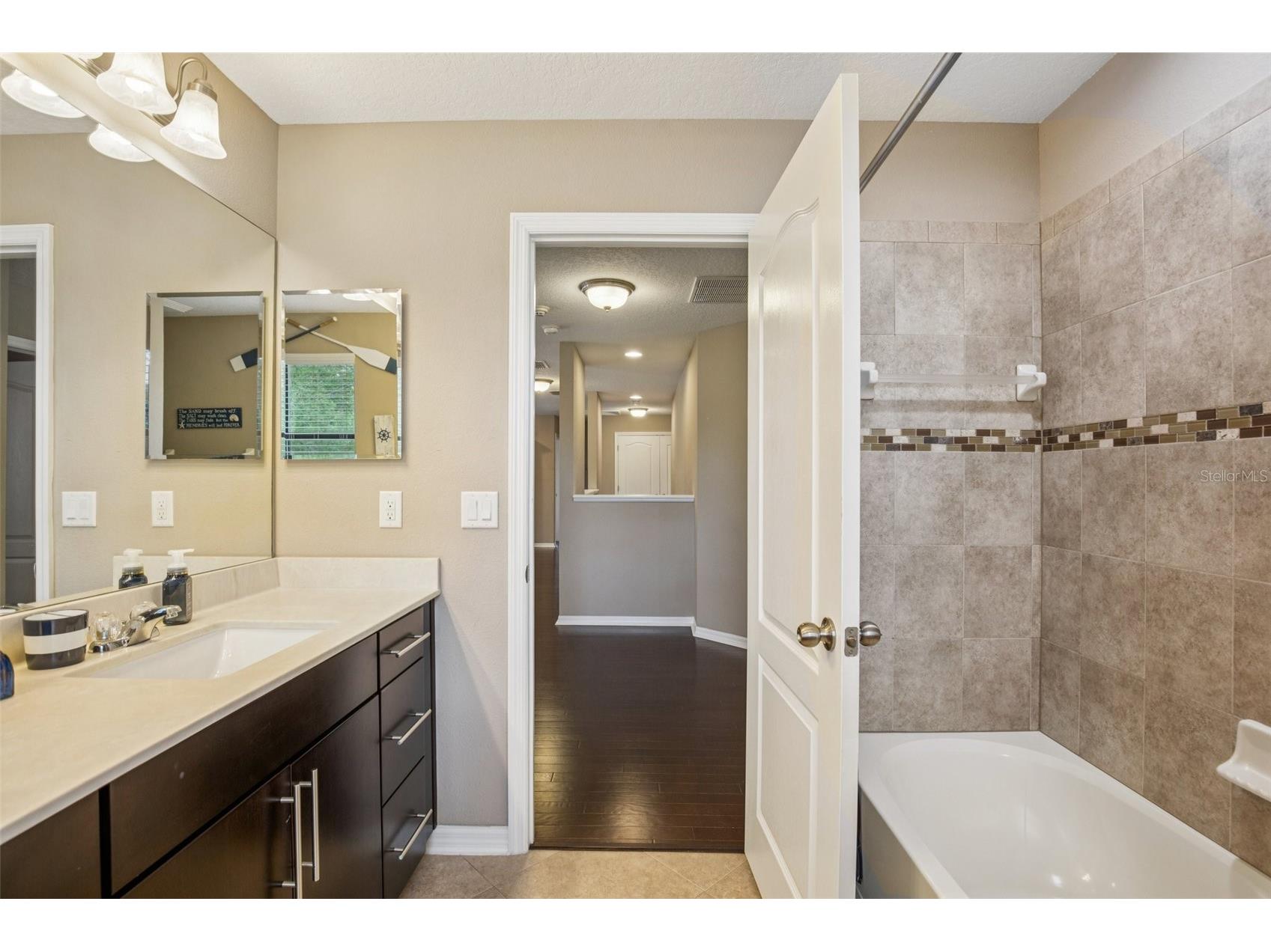 210 Dakota Hill Drive Seffner FL 33584 TB8495405 image40