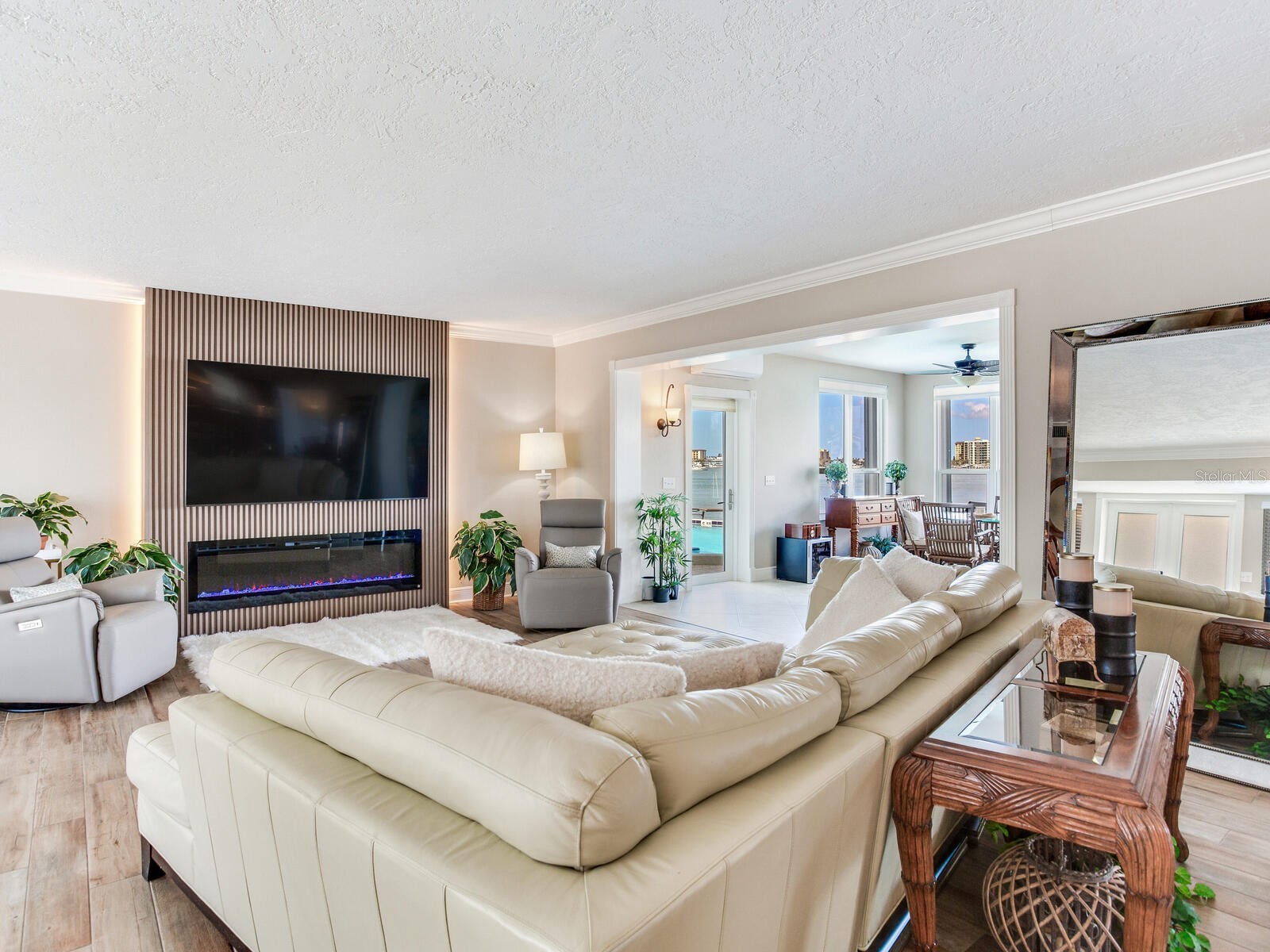 210 Dolphin Point #B Clearwater Beach FL 33767 TB8482429 image10