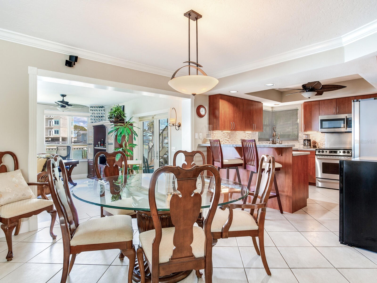210 Dolphin Point #B Clearwater Beach FL 33767 TB8482429 image23