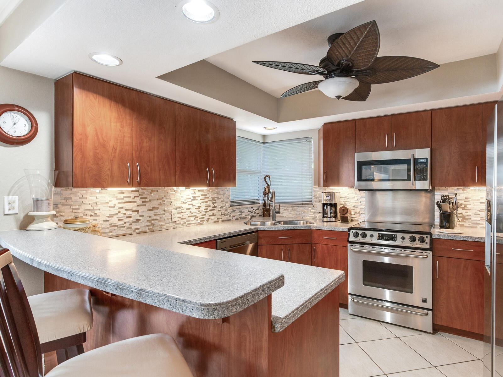 210 Dolphin Point #B Clearwater Beach FL 33767 TB8482429 image26