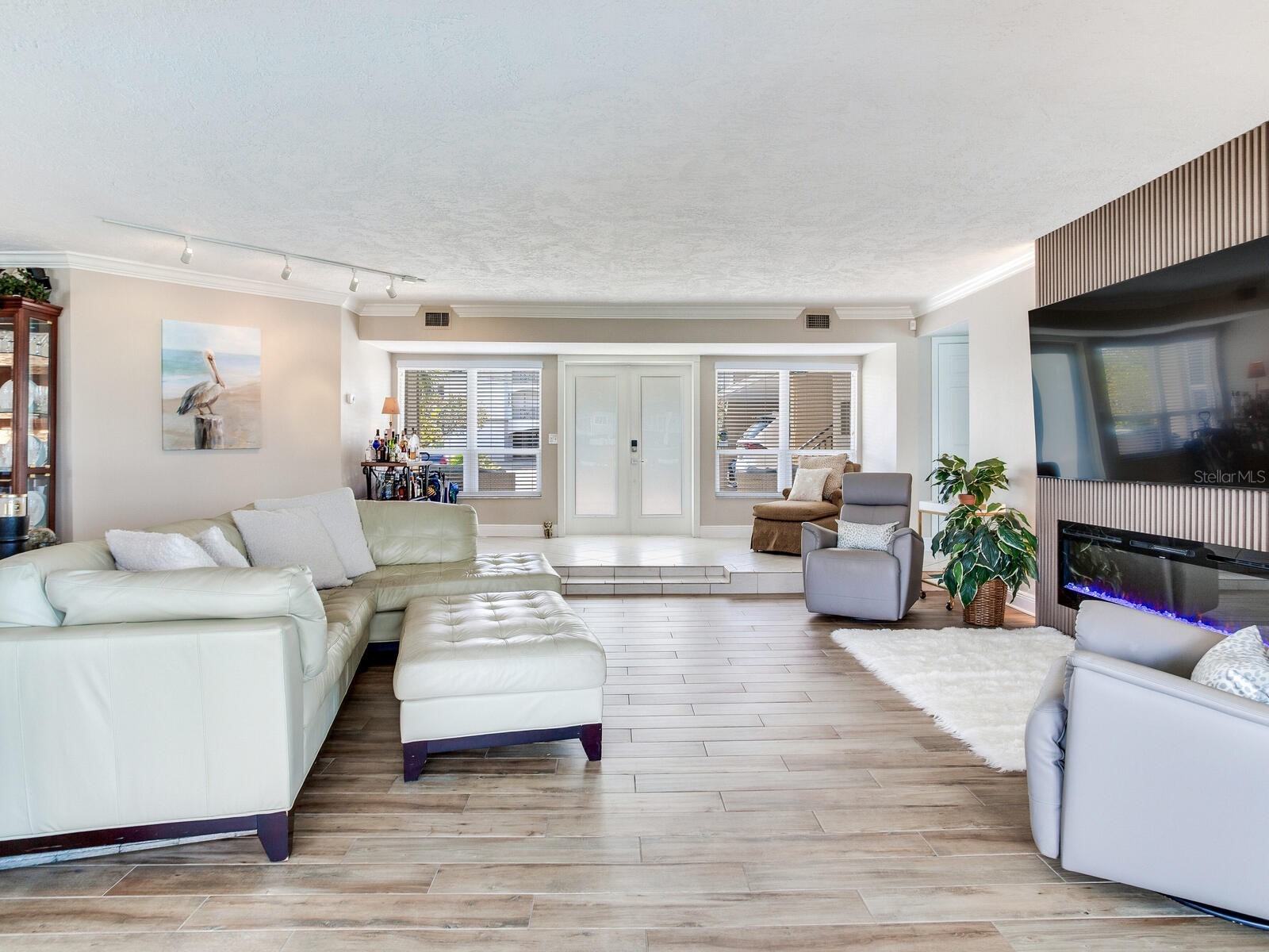 210 Dolphin Point #B Clearwater Beach FL 33767 TB8482429 image36